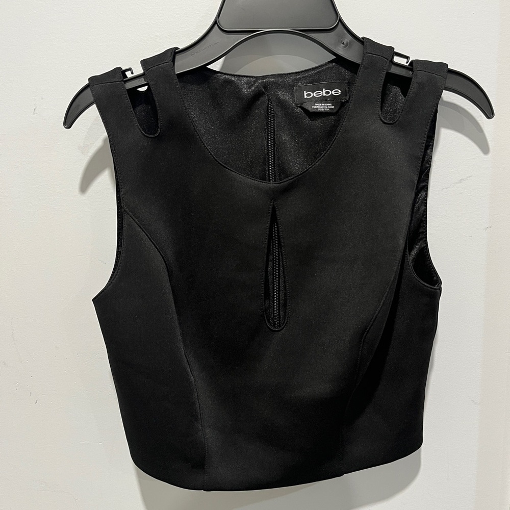 Bebe Elegant Black Sleeveless Crop Top